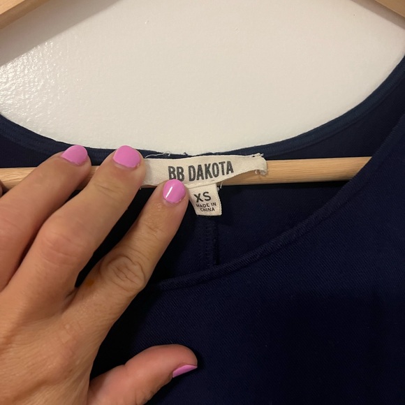 Navy Mini Flowy Dress - Picture 2 of 3